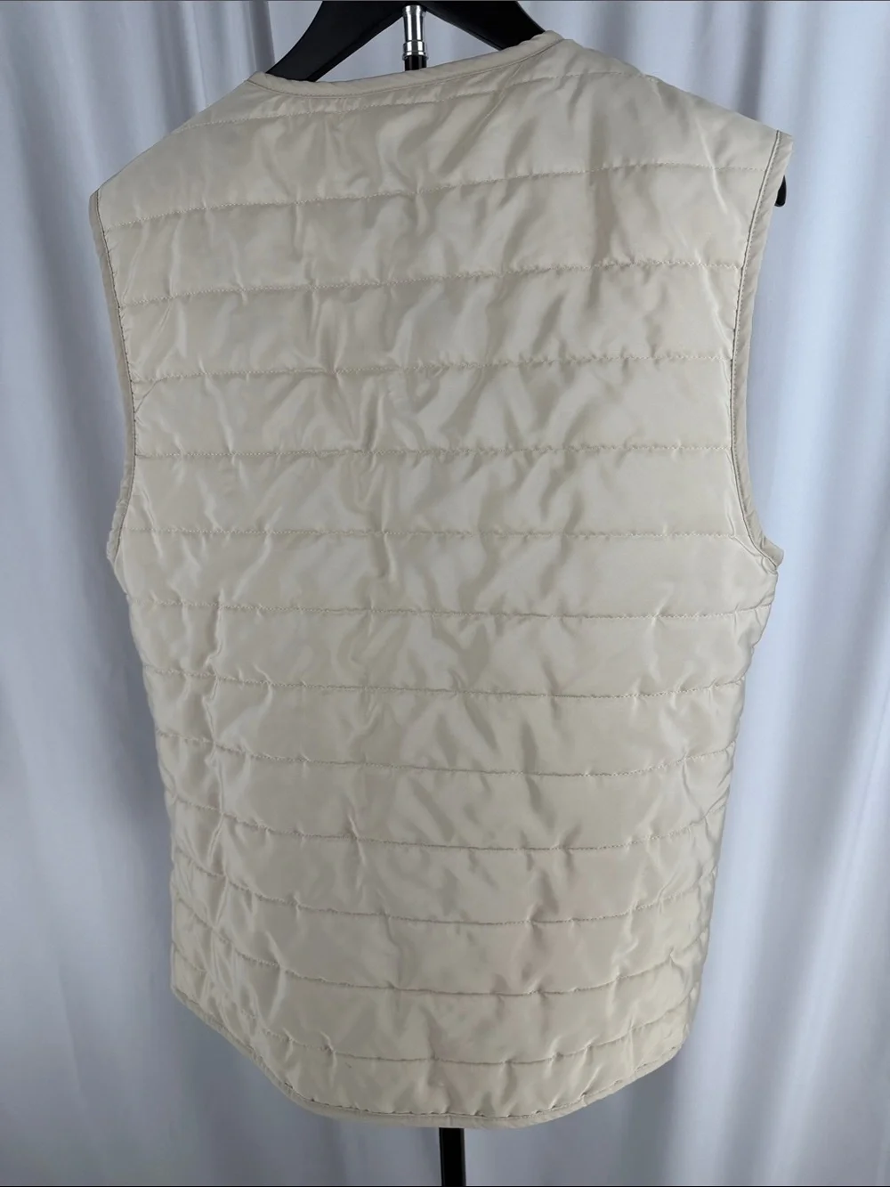 Alfani Men’s Quilted Lightweight Vest in Cream